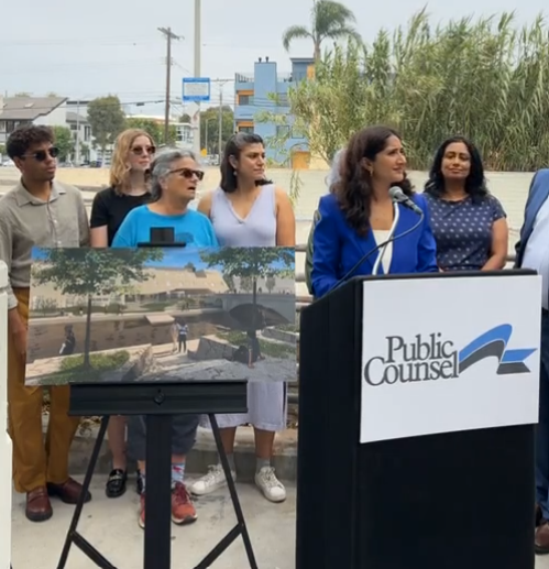 Today Western Center and @public_counsel held a press conference to demand the City of LA to fulfill its commitment to build affordable housing at the Venice Dell site. 
What's holding it up? 
Nothing--except delay tactics keeping families on the street. buildvenicedell.org