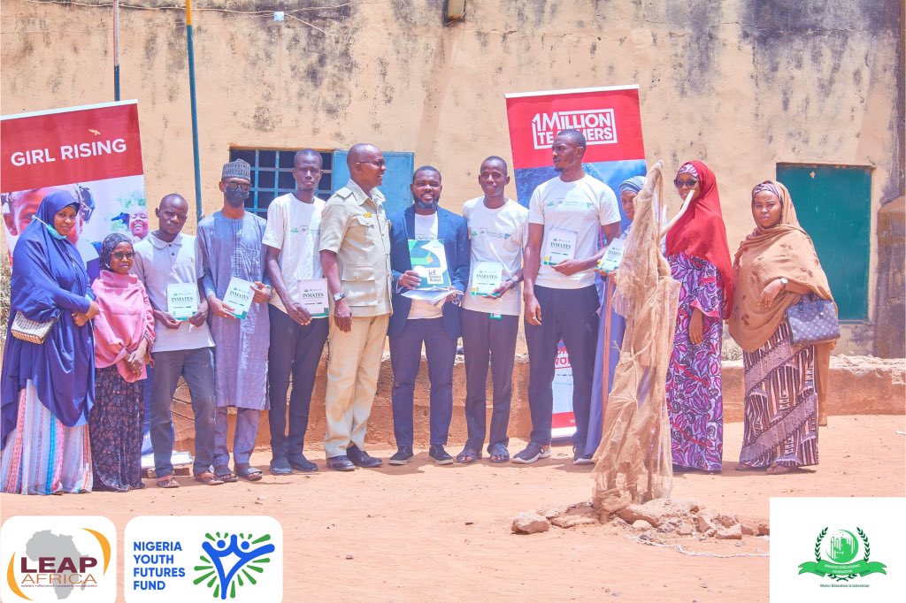 inmatesedu's tweet photo. It’s thrilling to officially kick off our project in Kano State! 

We are fully operational at the Goron Dutse Custodial Centre, Kano, after delivering 100-seater classrooms and teaching materials to facilitate learning. 

Our unwavering Commitment to our mission of providing https://t.co/y3XwYOS9P2