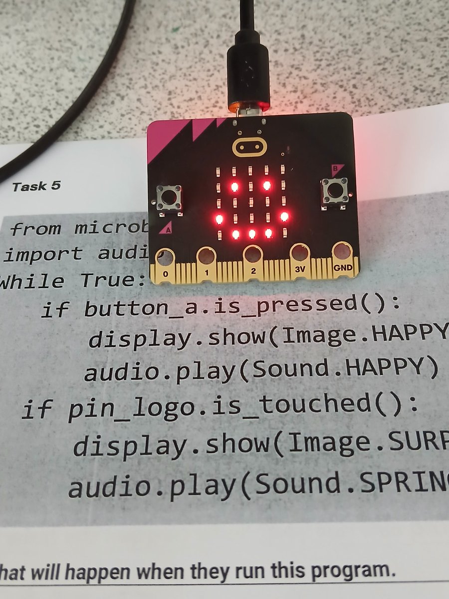 JTFSComputing's tweet image. Y10 took part in loads of post 16 tasters today as part of our JTFS Enrichment Week. In Computing both students and staff got stuck in to programming Microbits with Python🐉😎