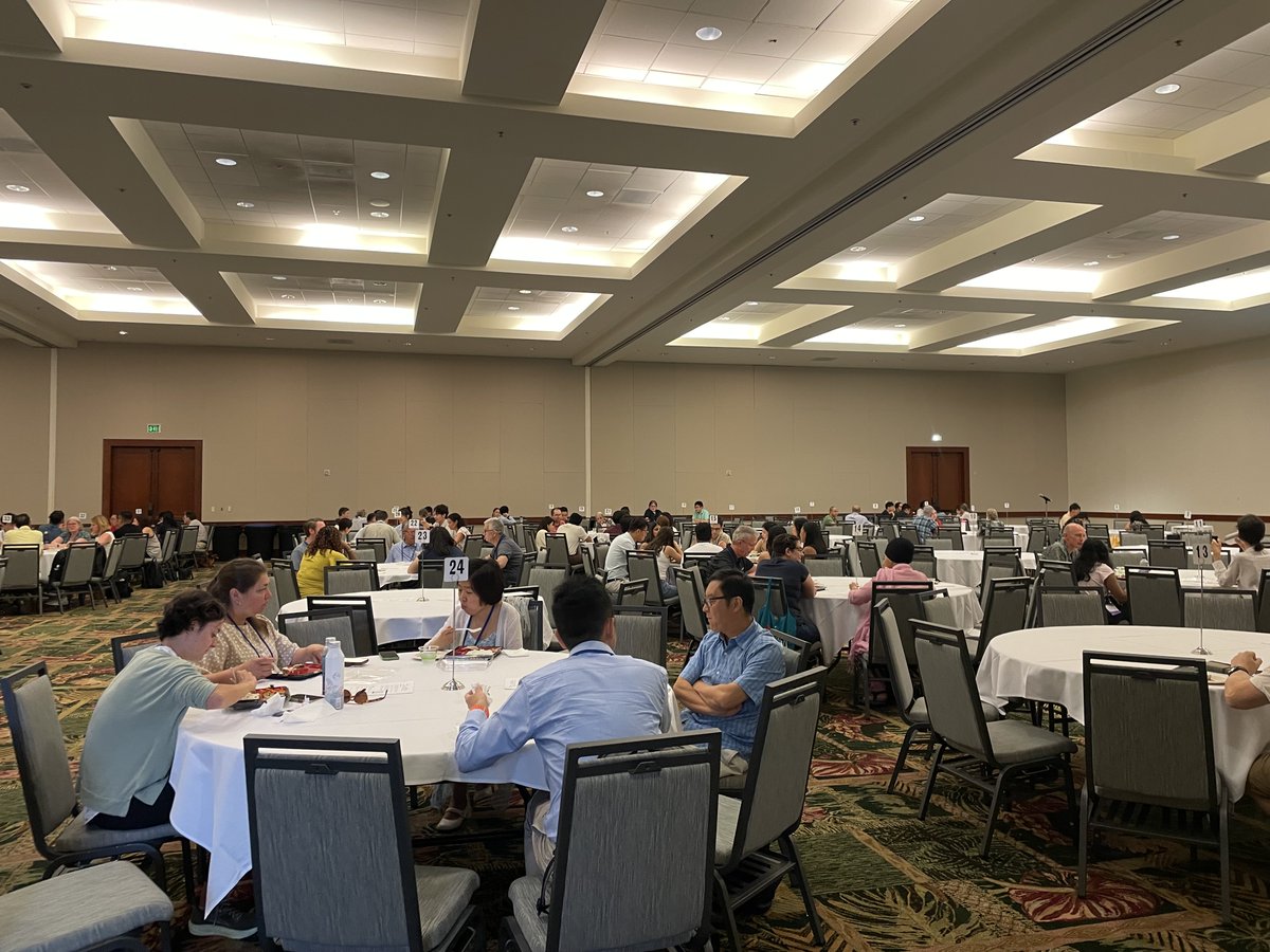 Yesterday's mentoring lunch was fantastic!⭐️Don't miss today's networking lunch session for more valuable insights and connections. 🌐

 See you there! 👋