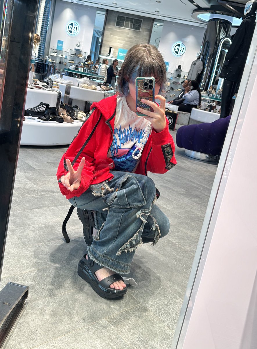 2D ⭐️ tweet media