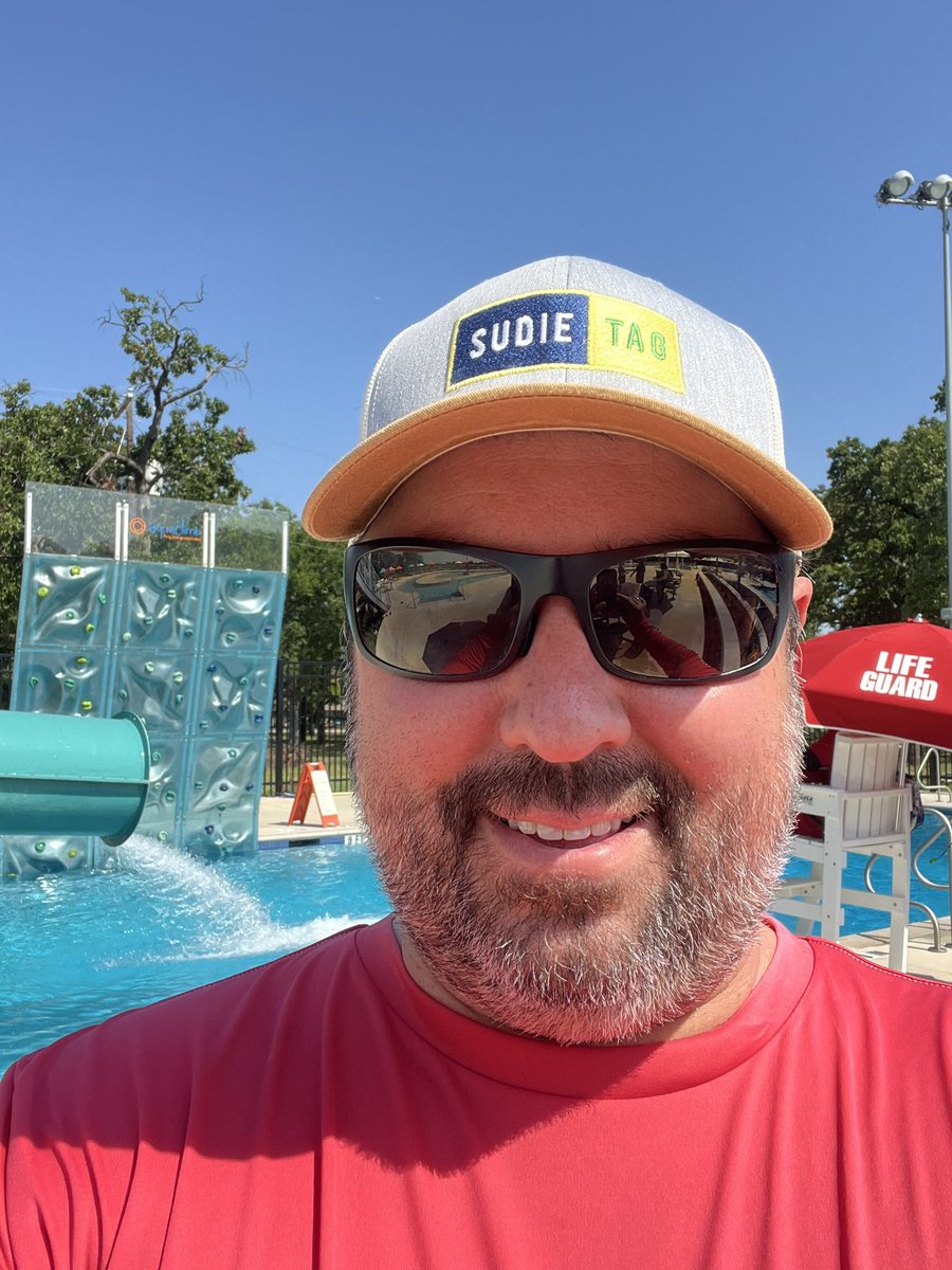 JeffKitner's tweet image. Having some fun today filming #UVSafety and #SlideChallenge videos today at Bachman Aquatic Center with @UTSWMedCenter and @utswcancer! I’m ready with hat, sunglasses, and rash guard shirt. #DallasParks