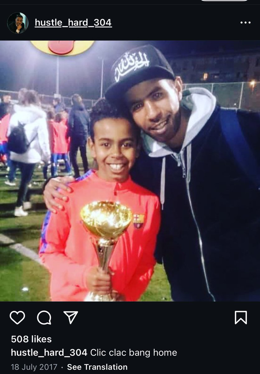 aggzzx's tweet image. Typa shi that just makes you smile