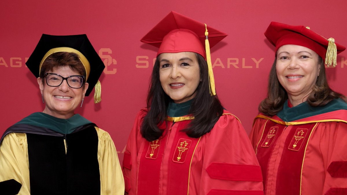 KECKSchool_USC's tweet photo. Throwing it back to #KSOMGrad 2024 πβ¨ https://t.co/zd854no6xw