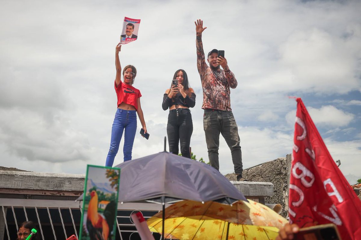 Con el Mazo Dando tweet media