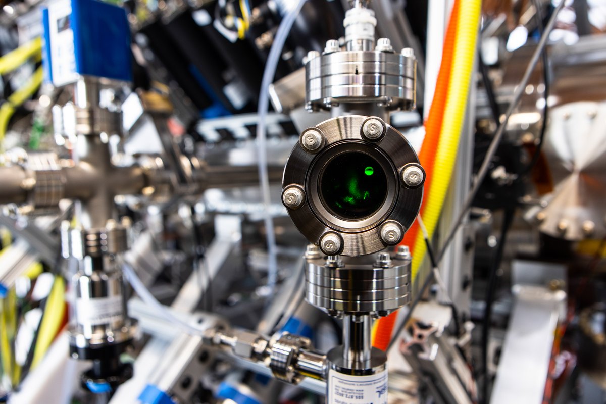 Zap_Energy's tweet photo. A new publication, led by our collaborators at @Livermore_Lab, details the first measurements of plasma pressure profiles inside of #FuZE. This is the 3rd in a series of papers that highlight gold-standard Thomson scattering data. Each provides insights that show increasing performance for SFS Z-pinches, and in doing so bring us closer to a platform for fusion energy that's practical and commercially appealing. Here's a nice writeup from LLNL:
https://t.co/xsgvGjWBhB