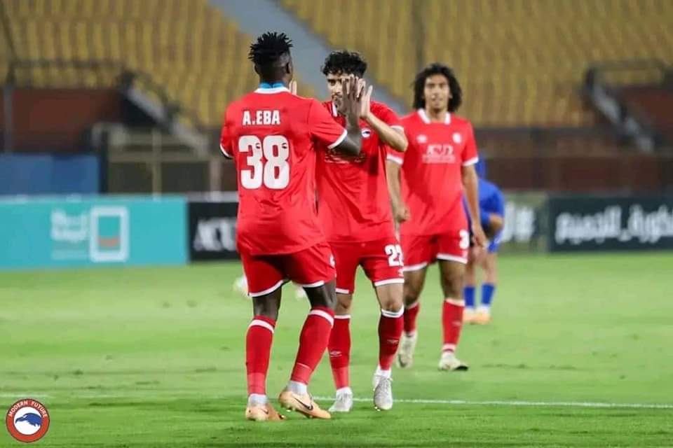 Kosi_foottalk's tweet photo. Arnold Eba scores again for Modern Future.
The Cameroonian international scored the second goal as Modern Future secured a 1-2 away win against Al Mokawloon in the Egyptian premier League.
#ebaarnold #modernfuture #egypt #modernfuture #futurefc #fecafoot https://t.co/WrLYGtaqye