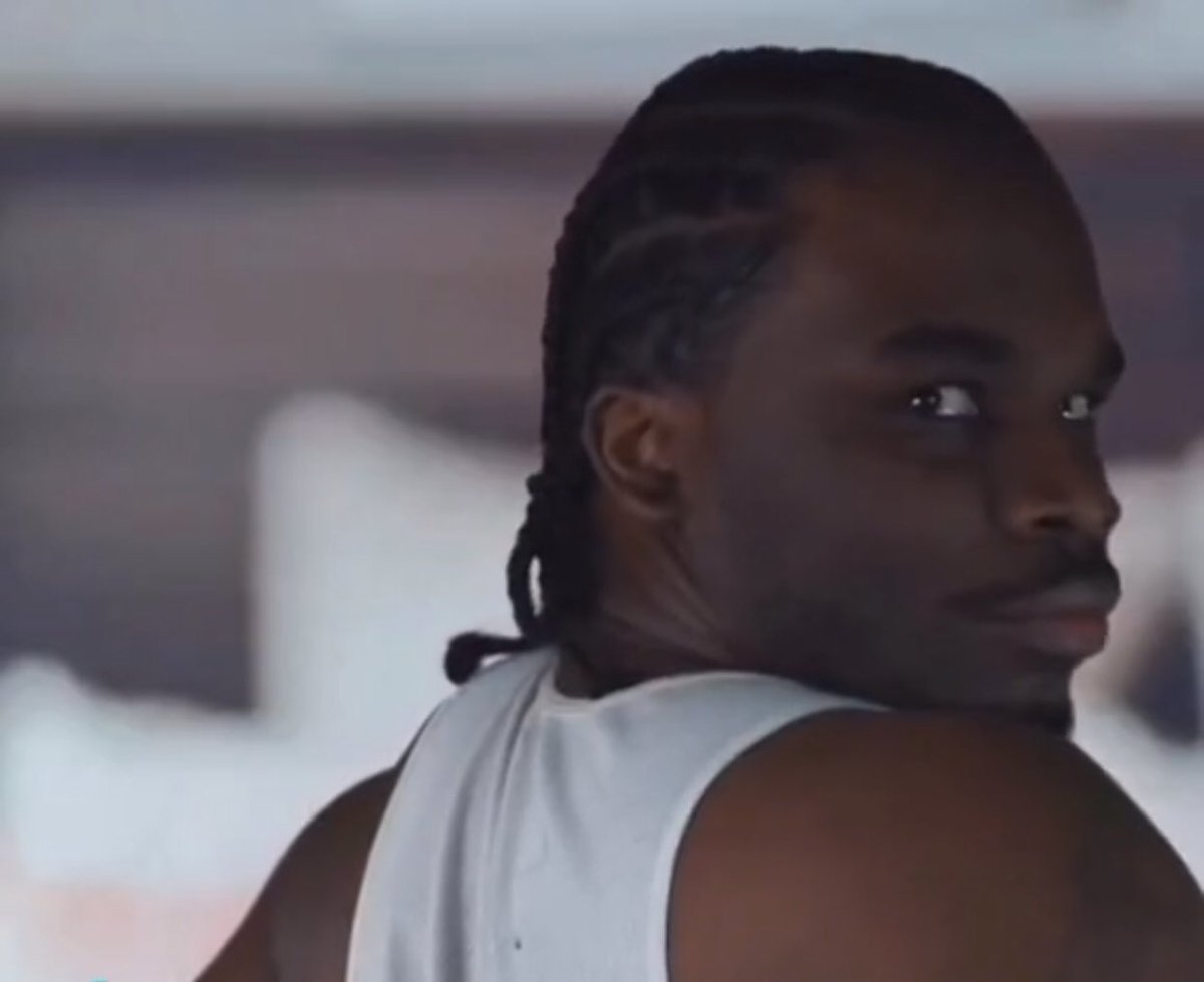 Justin. (@boogey216) on Twitter photo 