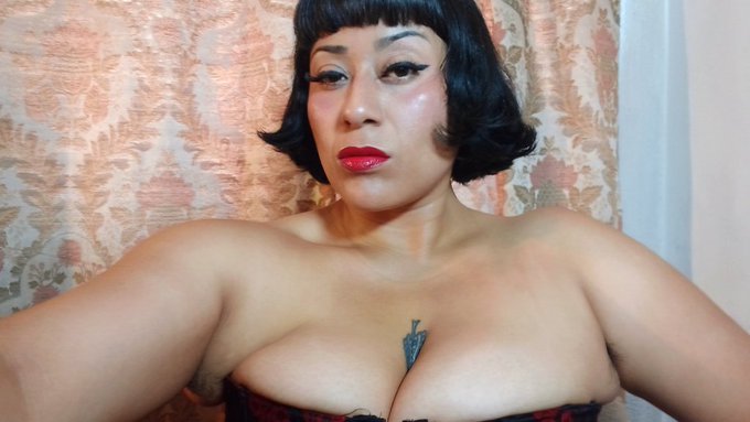 Online https://t.co/zKgyL9IjN5