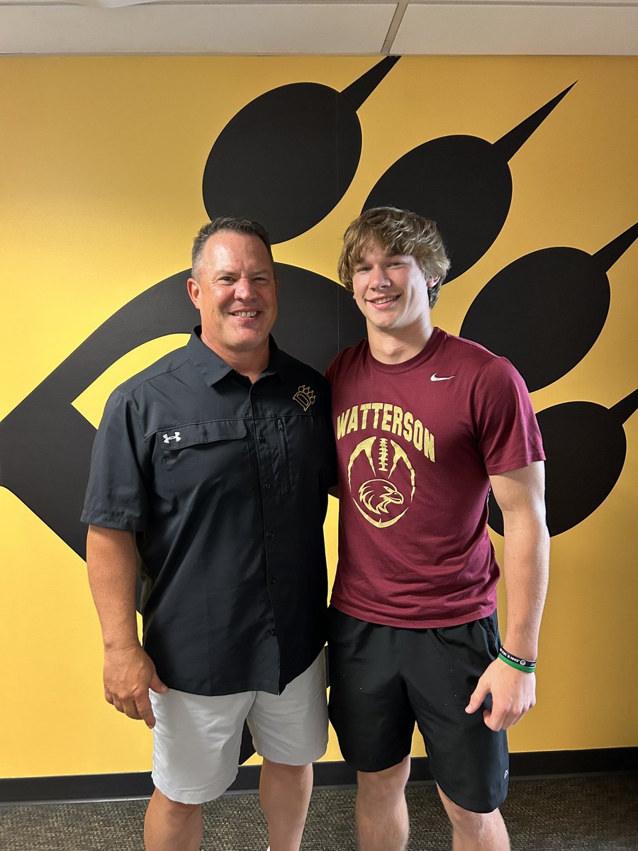 After a great conversation with <a href="/Coach_Cummings/">CoachKelly Cummings</a> I am blessed to have received my first offer.
<a href="/CoachTate7/">Tyree Tate</a> <a href="/OhioDominicanFB/">Ohio Dominican Football</a>