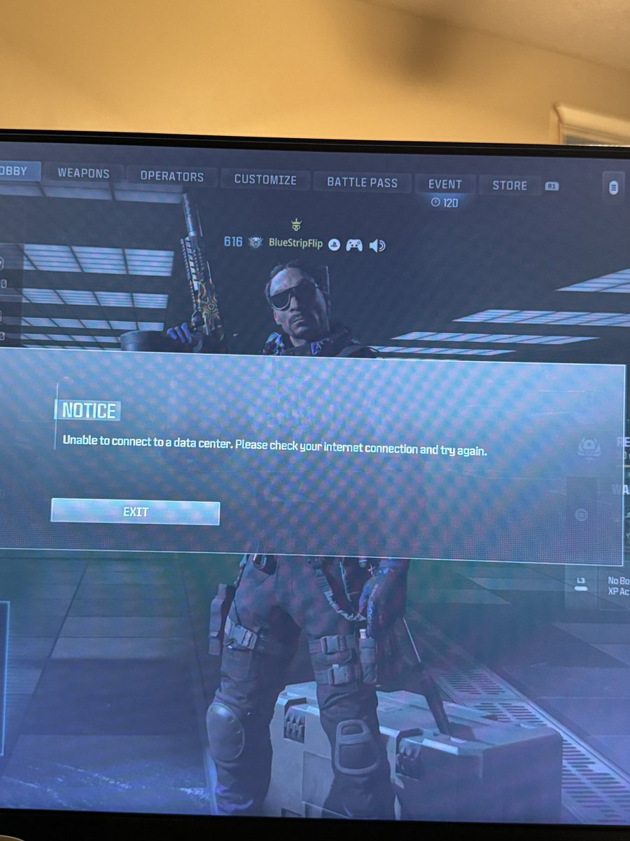 BlueStripFlip's tweet photo. @CallofDuty @RavenSoftware @Warzone_Loadout what’s this https://t.co/0qAHYqPwCs