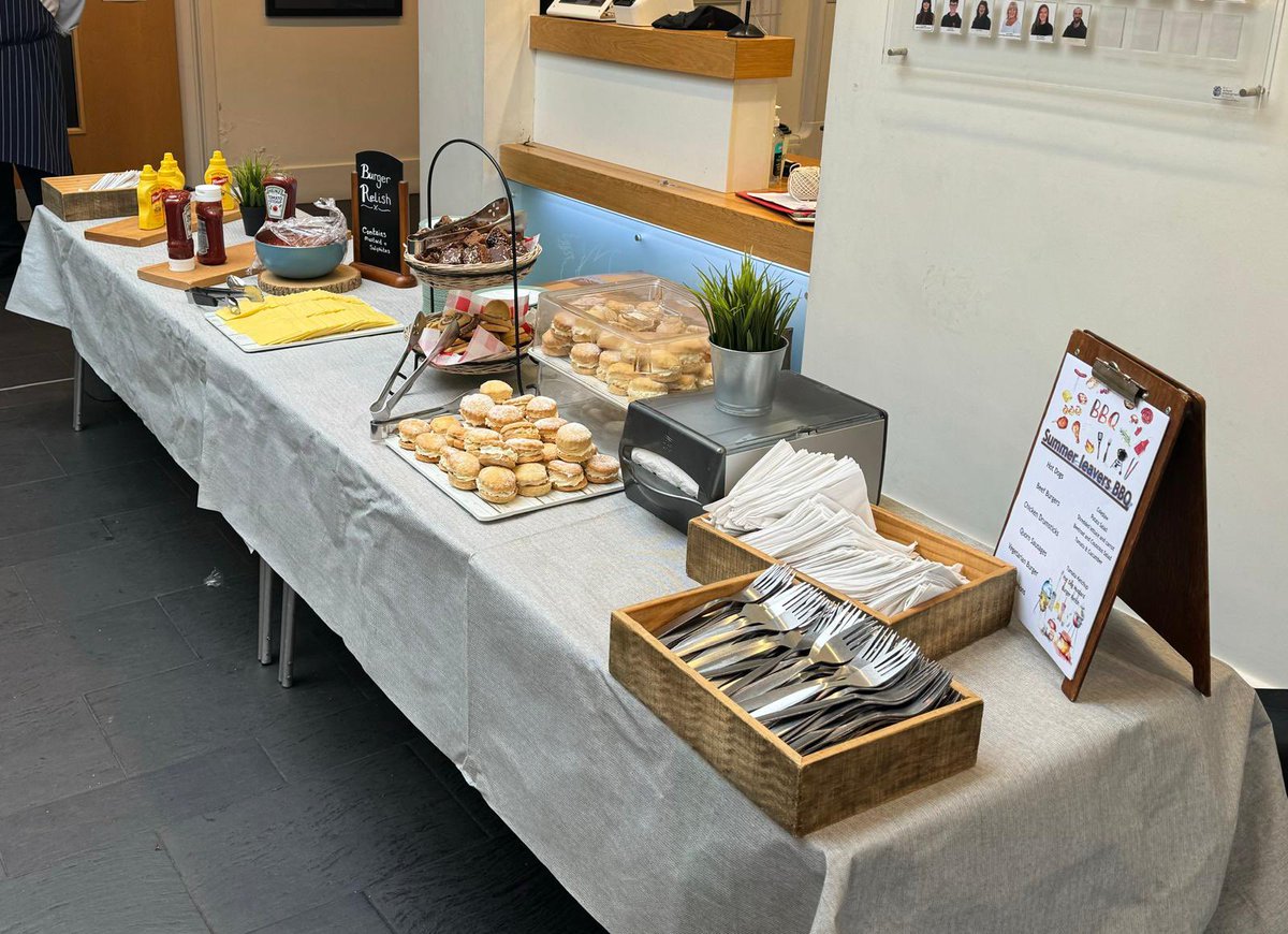 BirkdalePrep's tweet image. Tonight, we celebrated our P4 leavers with a fantastic BBQ party. 

A huge thank you to FoBs for organising such a wonderful event for our pupils. 

We wish all of our P4s the best of luck in their future endeavours🌟! #P4Leavers #BBQParty #FoBs
