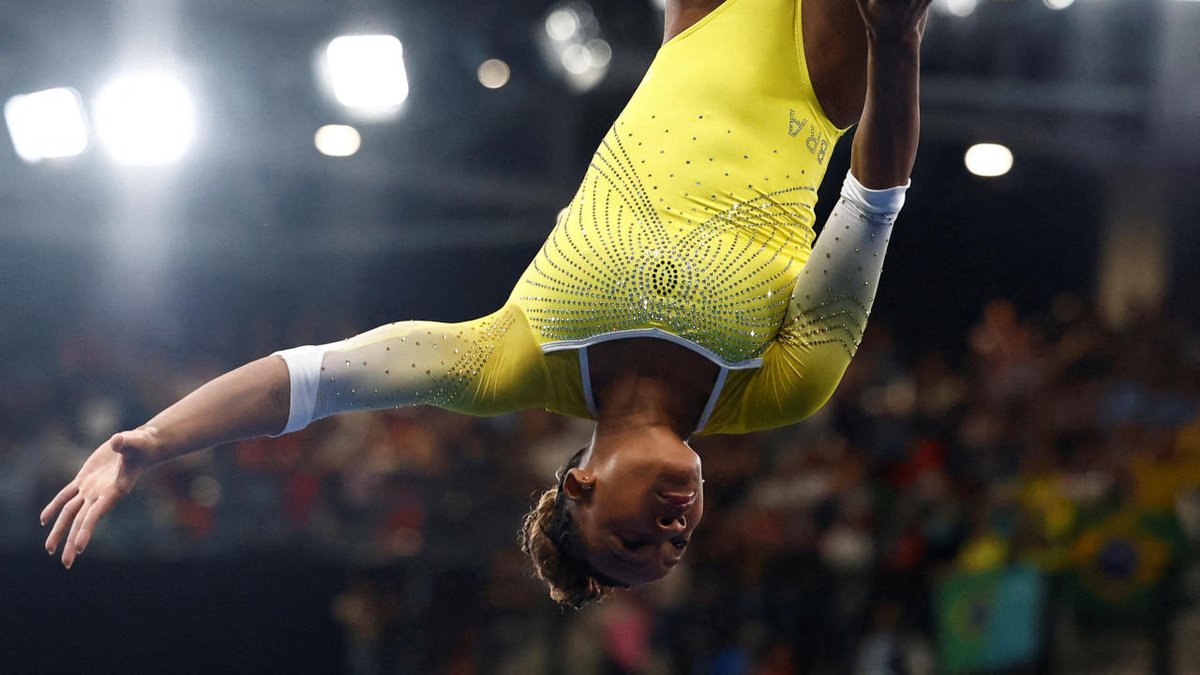 Dinheirama's tweet photo. Rebeca Andrade aposta alto no salto contra Biles em Paris
https://t.co/iih8h8yE1E
#rebecaandrade #ginasta #Olimpiadas #ParisOlympics2024 https://t.co/XQtNI0KgX0
