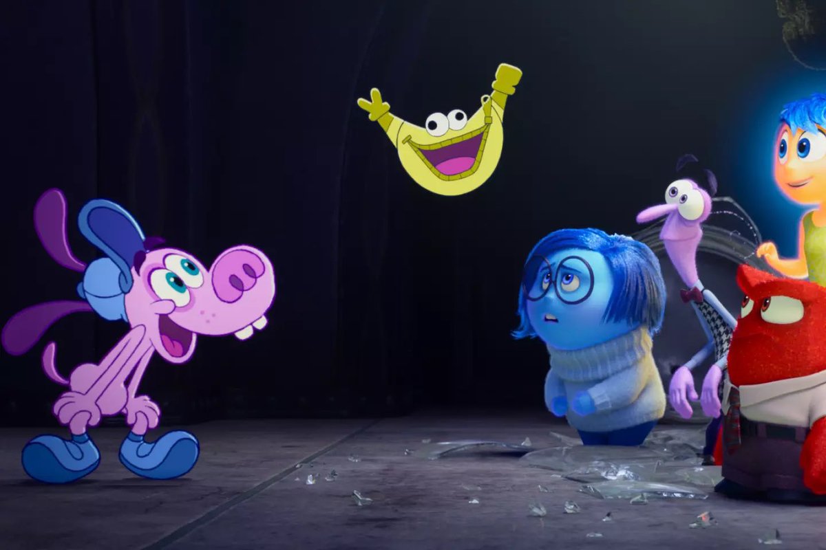 HollywoodHandle's tweet photo. Pixar’s ‘INSIDE OUT 2’ is tracking to end its theatrical run earning $1.5B-$1.7B at the global box office.

Potentially becoming the highest grossing animated film ever. https://t.co/BkZj5RCD7X