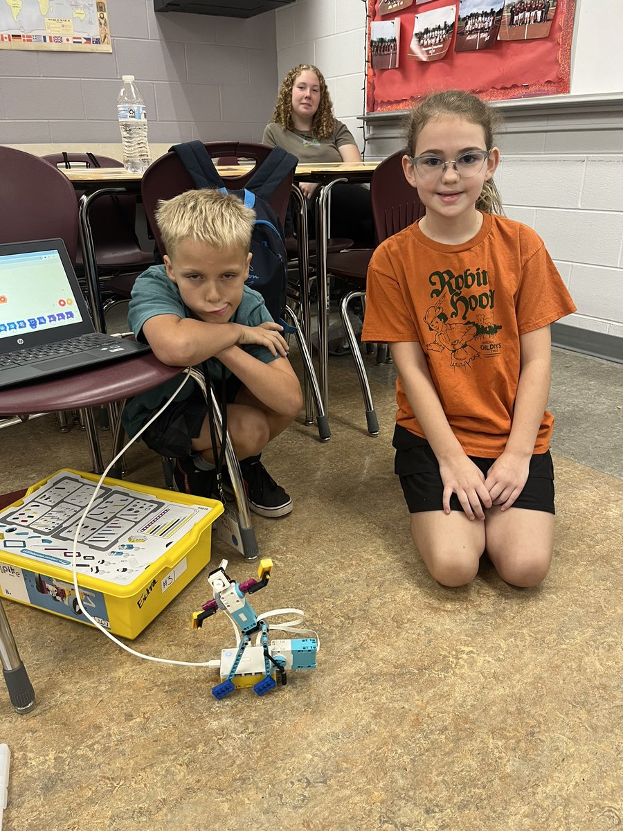 Practiced some coding on Spike Prime kits. So fun to see their creativity come through 🤩 #FullSTEAMAhead