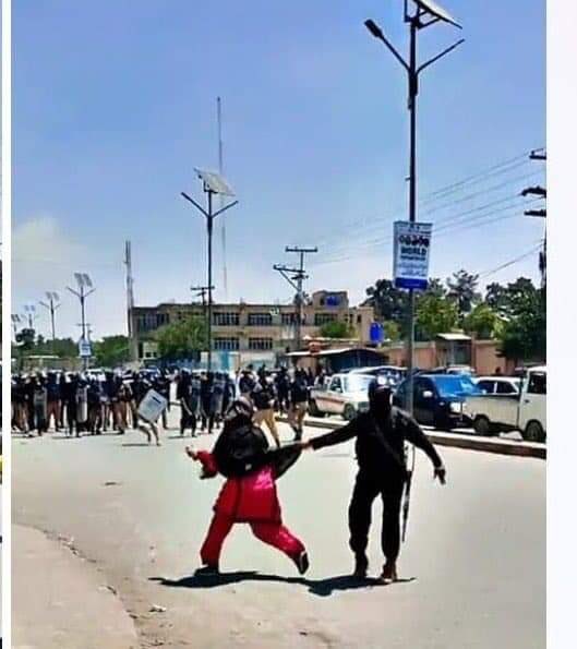 ImranBalwch's tweet photo. Quetta Police violently disrupted the peaceful rally, engaging in a brutal act by deploying tear gas and bullets. Five individuals were injured with bullets in this unprovoked attack. This brutality will not be tolerated. 
#ReleaseZaheerAhmed https://t.co/1bjyDMSA4N