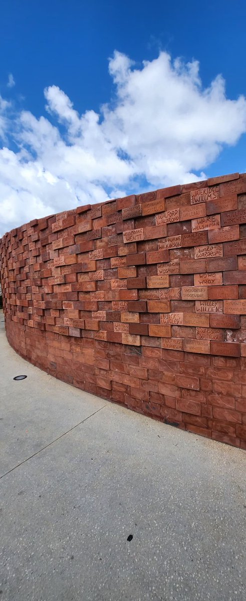 MenayeIdeas's tweet photo. Site Attractions in Bridgetown (Part 2)

The Golden Square Freedom Park is a must-visit, featuring the prestigious Builders of Barbados Wall, which honors notable individuals, including those of Ghanaian descent. 

#AdventureTime #ExploreMore #poetrycommunity https://t.co/7UZLGM4wcU
