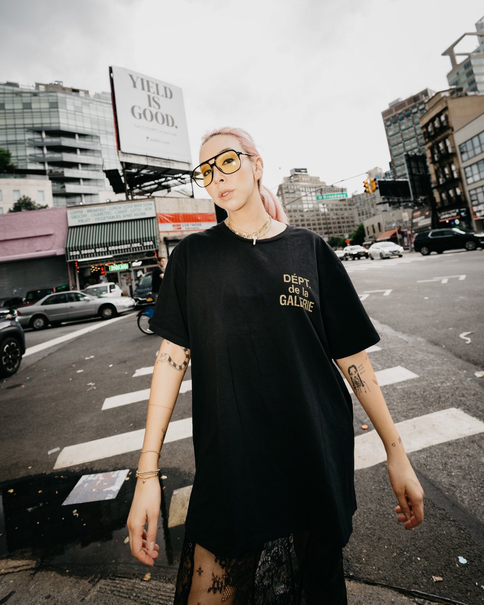 hau5trap's tweet photo. WENZDAY IS THE NEW THURSDAY 👀   

idk about you guys, but we're still SWEATIN from the heater @wenzdaymusic  dropped on Hau5trap. 
Listen via 🔗 https://t.co/K0ewBDzHLq https://t.co/3ghHh3VUm6
