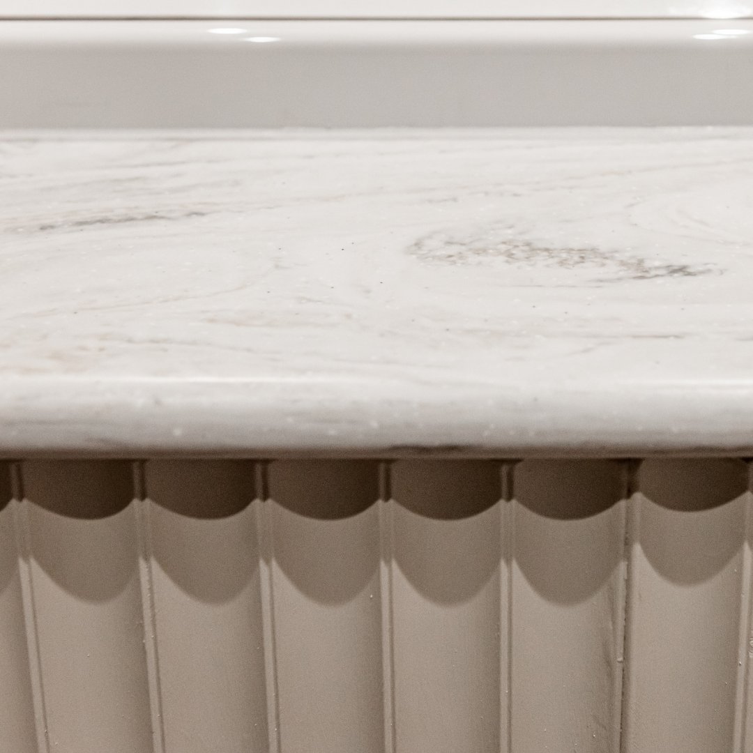 Resin based solid surfaces, love love or hate hate?
Adapting bath panels - do it or leave it alone?

#bathroom #colour #homedecor
#renovate #design #inspo #style #season #summer #refresh