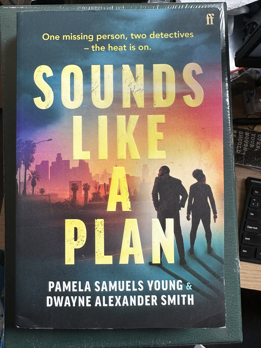MattGCraig's tweet photo. Thanks also to @hannahturnerx @FaberBooks for #SoundsLikeAPlan, the start of a series featuring two rival PIs https://t.co/goojB560Be
