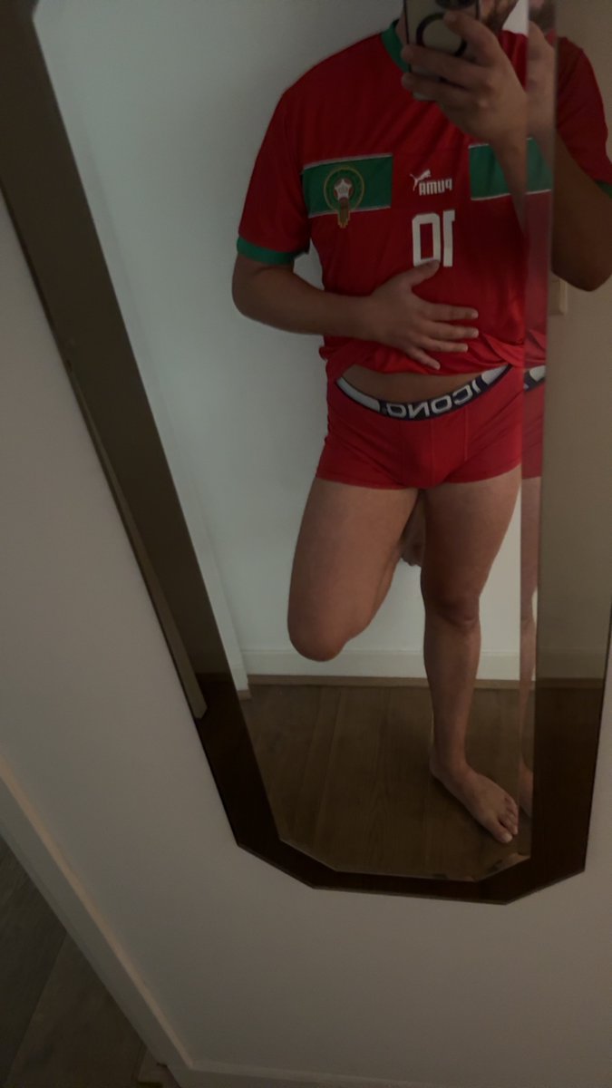 Elprincedubai's tweet photo. #rebeu #arabgay #arabbi #bulge https://t.co/UC6MZgVPlm