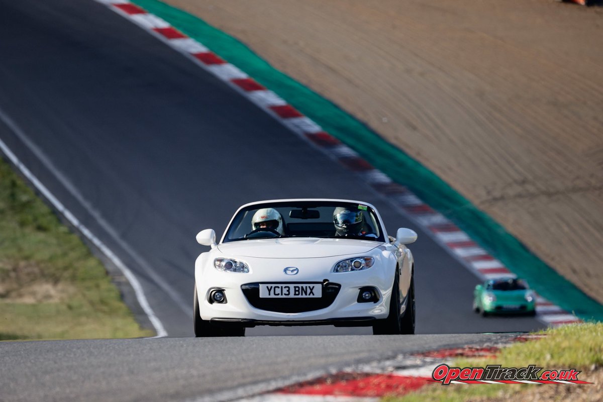 p3trolhead's tweet photo. Thanks to @opentrackevents for a great event last night and the excellent pics. First track day in a couple of years and it didn’t disappoint. https://t.co/UFifbv9qbz