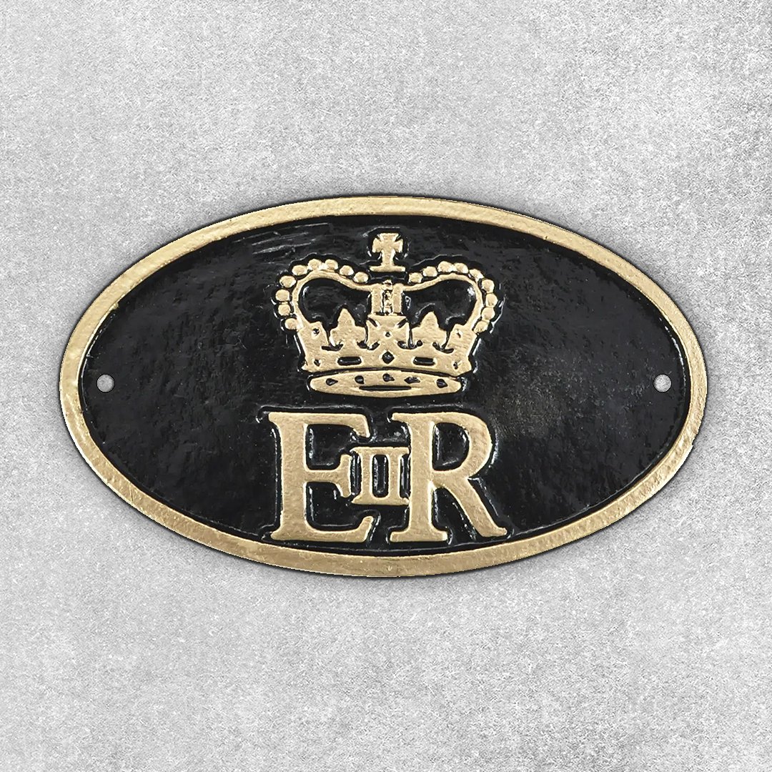 The_Kings_Bay's tweet image. Discover our vintage wall signs collection, each showcasing unique charm from diverse periods. Perfect for adding history and style to any space. 🏡✨ Transform your home with these nostalgic pieces.

SKU: TKB-3941-K, TKB-5874-K, TKB-5873-K, TKB-5872-K

#TheKingsBay #WallSigns