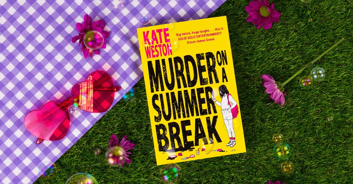 EMTeenFiction's tweet photo. Readers are LOVING #MurderonaSummerBreak 📲

'Just as fun as the first book!' ⭐️⭐⭐⭐⭐️️️️
'A little bit of influencer festival mayhem &amp; a lot of laughs' ⭐️⭐⭐⭐⭐
'Fun &amp; addictive!' ⭐️⭐⭐⭐⭐️️️️️️️️

Out now &amp; perfectly sized for your suitcase 🧳 https://t.co/wp5ngL2XeF