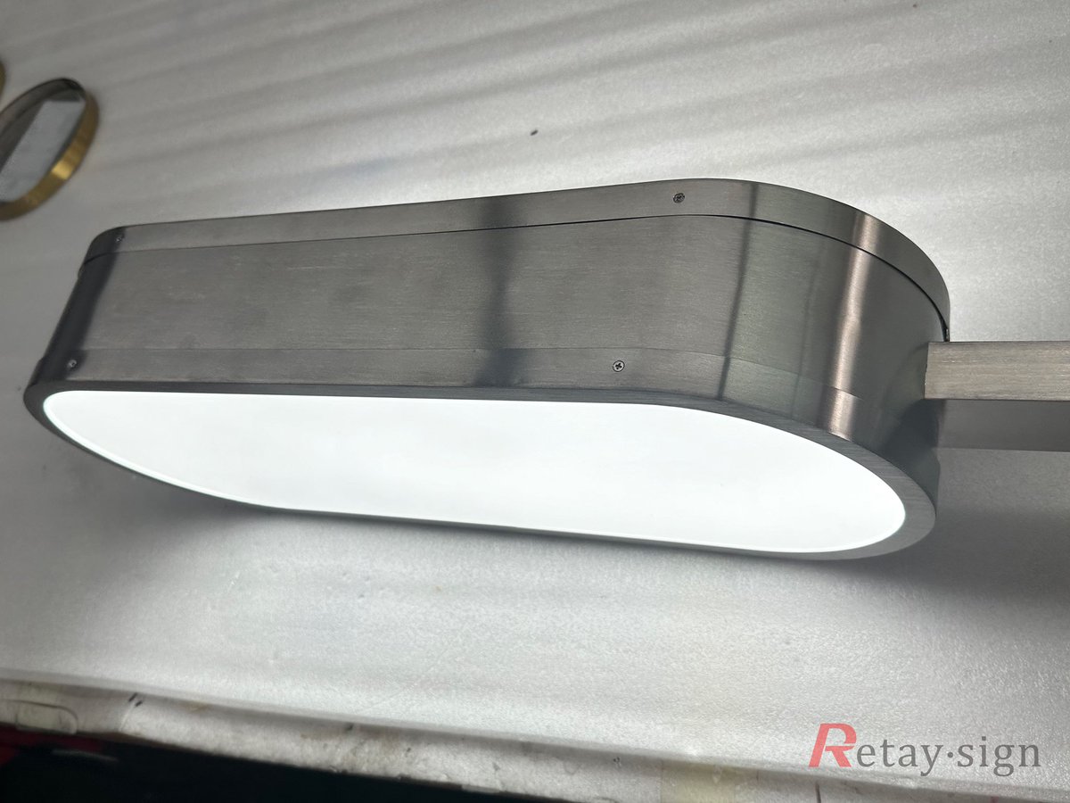 LeiTin20's tweet image. Outdoor Business Sign Double Side Blank Led advertising Light Box 
#businesssign 
#lightbox 
#retaysign