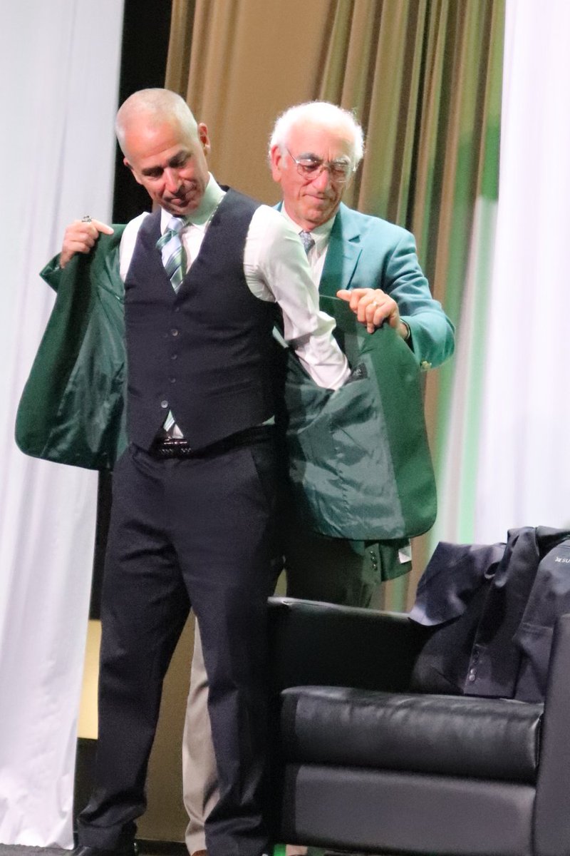 In 1985 Kent Scriber saved the life of Douglas Casa.  Flash back to this June when Kent welcomed Doug into the National Athletic Trainers' Association Hall of Fame.  #NATA2024 #extertionalheatstroke #halloffame #greenjacket