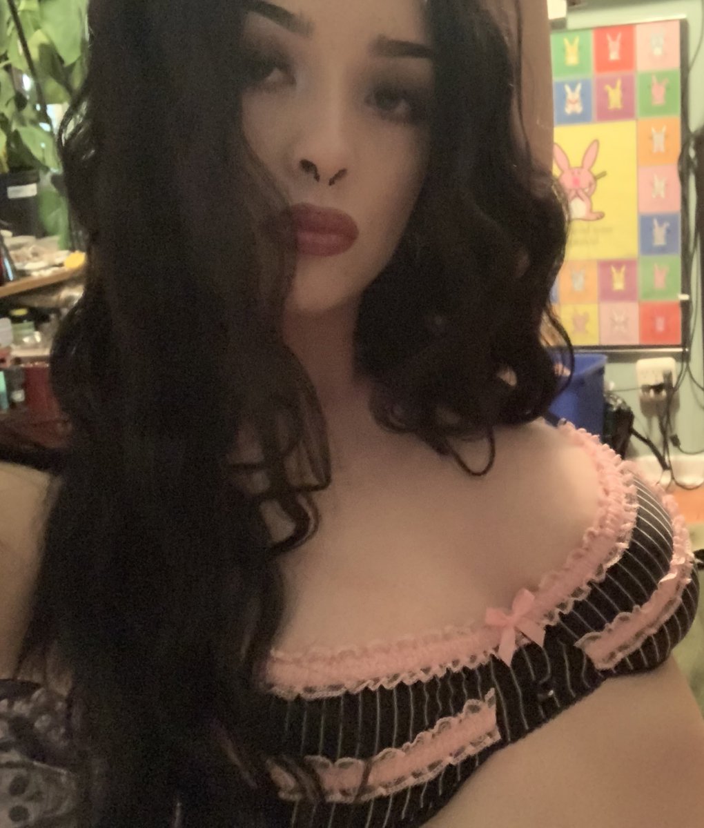 aalliicattt's tweet photo. 💋 https://t.co/o5NFez7p8Y
