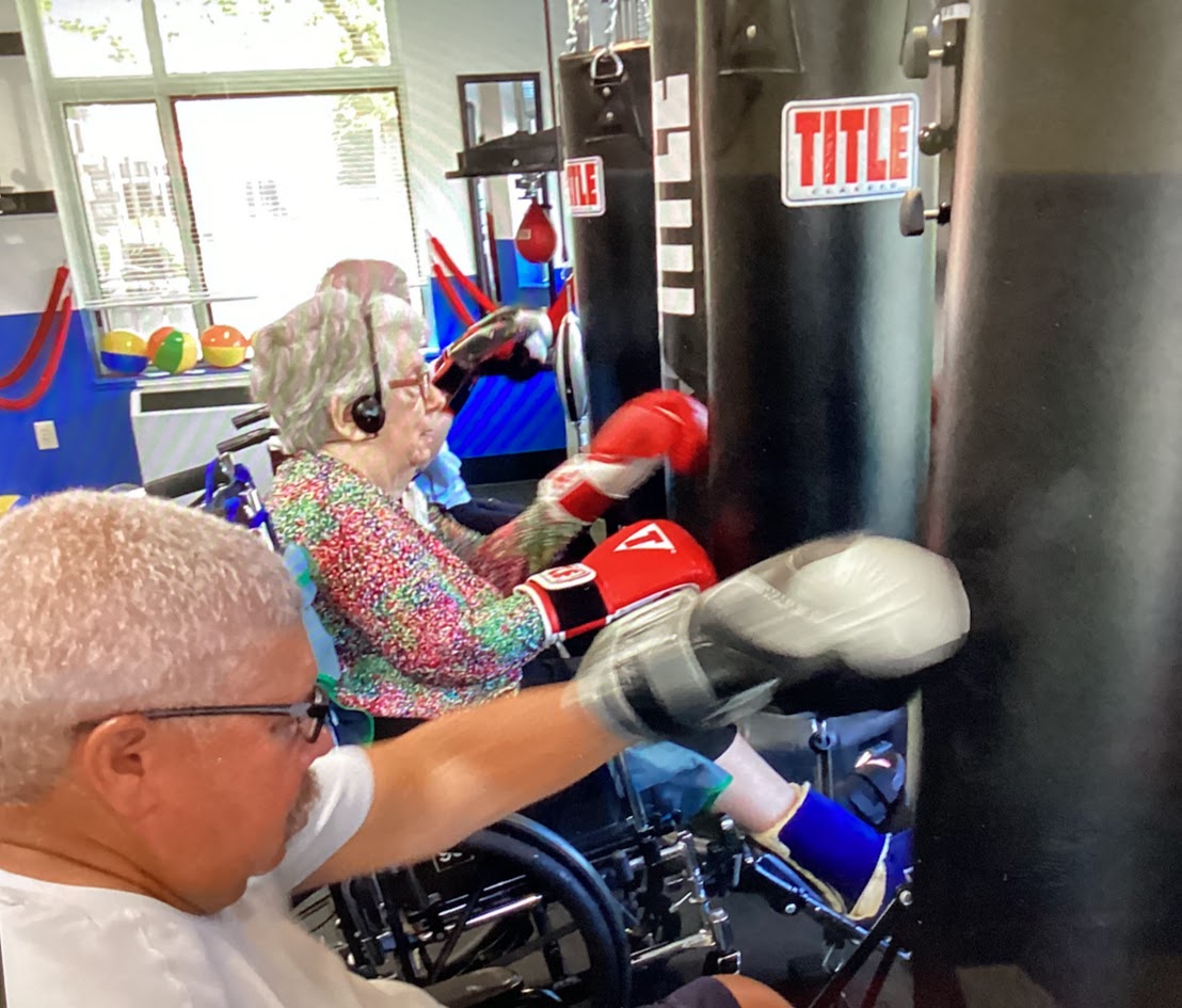 JewishHomeFam's tweet image. Some fun exercises today!
#Exercise #ExerciseMotivation #JewishHomeProud