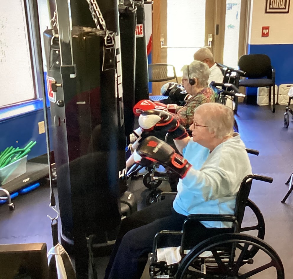 JewishHomeFam's tweet image. Some fun exercises today!
#Exercise #ExerciseMotivation #JewishHomeProud