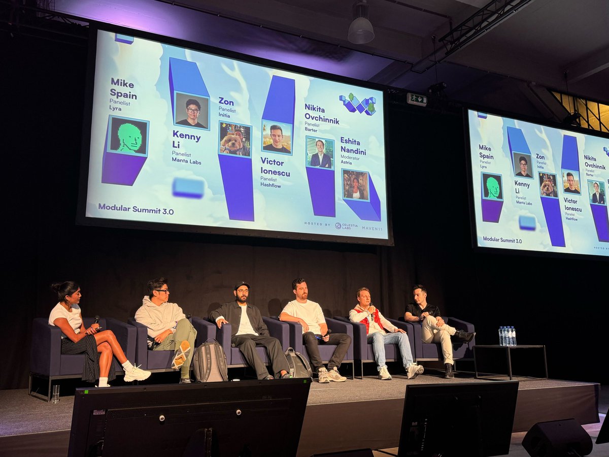 hashflow tweet media