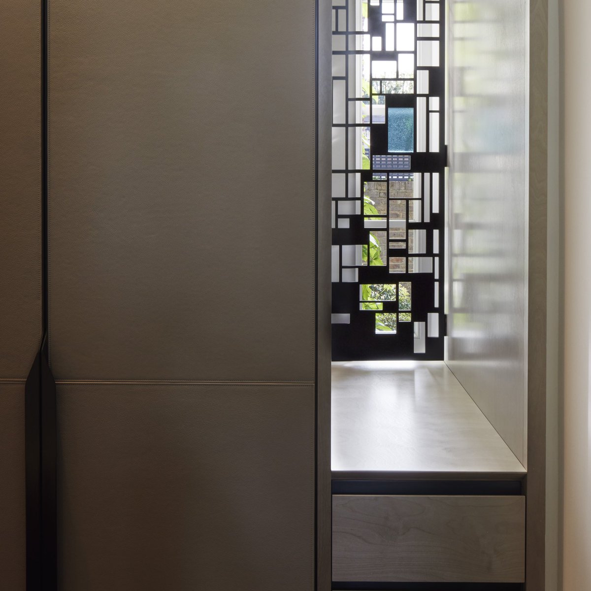 SHHArchitects's tweet photo. Every aspect of joinery work is a blend of thoughtful design and meticulous craftsmanship. At SHH, we bring creativity and custom solutions to life, paying close attention to every detail and working hand-in-hand with specialists to ensure every piece is expertly crafted. https://t.co/Ap4eAMulwh