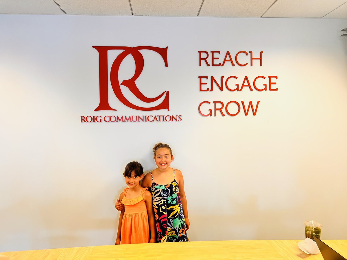 ROIG_DC's tweet image. What a nice surprise to have visitors at our office today!