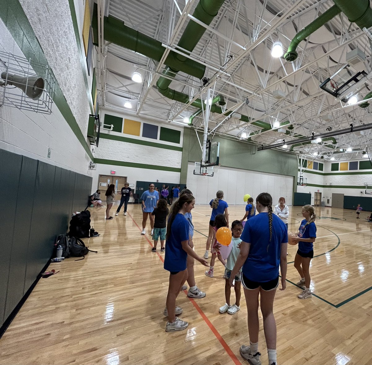 Cool opportunity for some of our girls to work with the Medina County ESC summer enrichment program today and show them some volleyball skills !