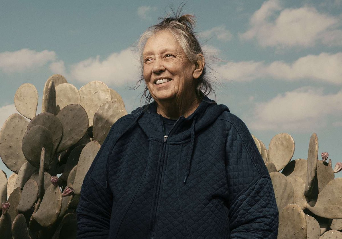 OgLakyn's tweet image. I understand why people are posting pictures primarily from the height of Shelley Duvall's heyday, but, she was a complex, vibrant and accomplished woman right up to now and that's worth sharing, too!