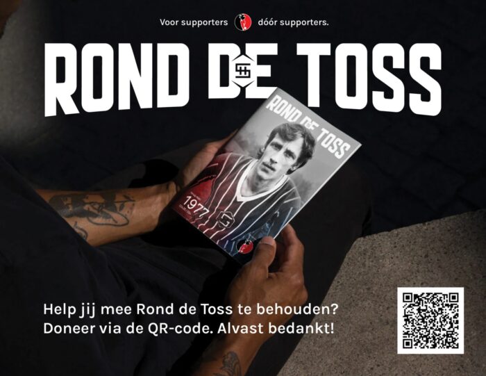 DitisHelmond's tweet photo. Als een van de weinige #profclubs in Nederland beschikt Helmond Sport nog steeds over een eigen #programmaboekje, ‘Rond de Toss’. Voorafgaand aan iedere #thuiswedstrijd krijg je als bezoeker en supporter een #exemplaar van het boekje in je hand geduwd.

https://t.co/GJwzMMZDYY https://t.co/PQdw3HKbIN