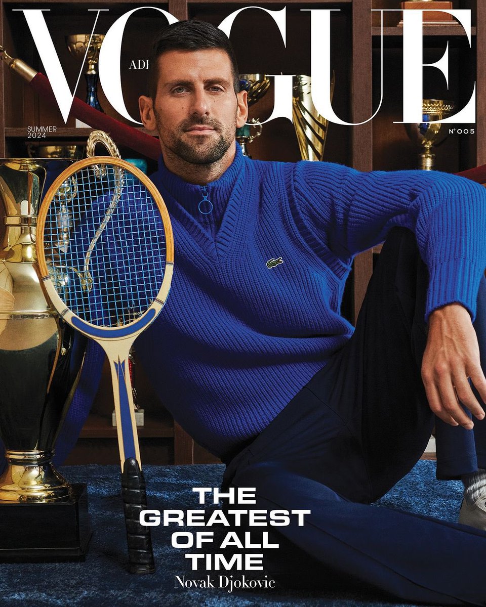 UniversTennis's tweet photo. « 𝗟𝗘 𝗣𝗟𝗨𝗦 𝗚𝗥𝗔𝗡𝗗 𝗗𝗘 𝗧𝗢𝗨𝗦 𝗟𝗘𝗦 𝗧𝗘𝗠𝗣𝗦 »

Novak Djokovic en couverture de Vogue Adria. 📸🇷🇸 https://t.co/66fNRdrHcb