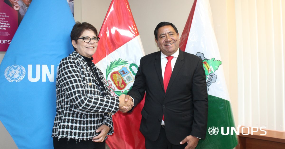 MonicaSilesUN's tweet photo. Con este #convenio, miles de pobladores en #Utcubamba contarán con un centro especializado de mayor complejidad, equipamiento tecnológico actualizado y recursos humanos capacitados que aportarán a mejorar la calidad de vida de las personas y al futuro de la comunidad. https://t.co/72mLH86Xf9