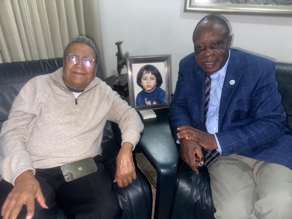 Prof. Laban P. Ayiro (@ayiro_p) on Twitter photo Dr. Manu Chandaria commits to building an innovation center at <a href="/DaystarUni/">Daystar University</a> University. Dr. Manu Chandaria commits to building an innovation center at <a href="/DaystarUni/">Daystar University</a> University.