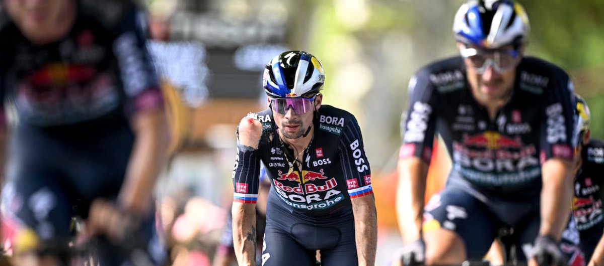 RenaudB31's tweet photo. #TDF2024 /🎙 Décla
🇸🇮 Tadej Pogacar (UAD) : "C'est seulement après la ligne que j'ai su que Primoz avait perdu du tps. J'ai vraiment été choqué par cette nouvelle de merde. Je suis  vraiment déçu et triste pour Primoz, car je voyais qu'il s'améliorait  jour après jour."

📷 Belga https://t.co/dGR6ICSjtS
