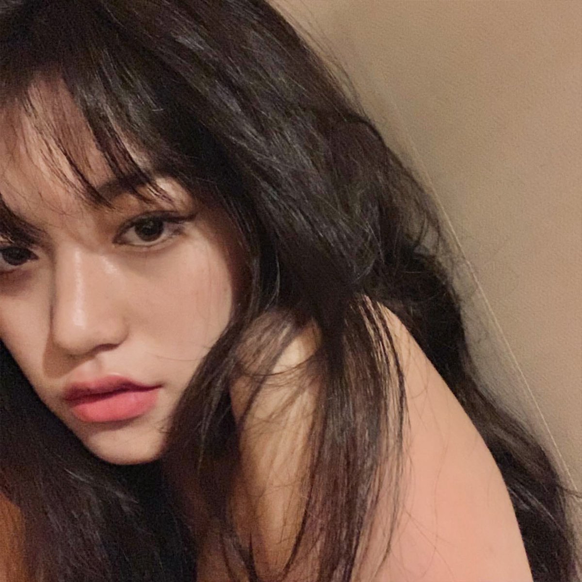 eIysse's tweet photo. ⠀
⠀
⠀⠀⠀⠀⠀⠀ ⁎ ✎ ─ 🌹🌸 ⋮ and even in the absence of her smize during the most obscured nights, it could be said that her heart blossomed implicitly; it is anything but forlorn °❀⋆.ೃ࿔*:･
⠀
⠀ https://t.co/xlxmr7HnXe