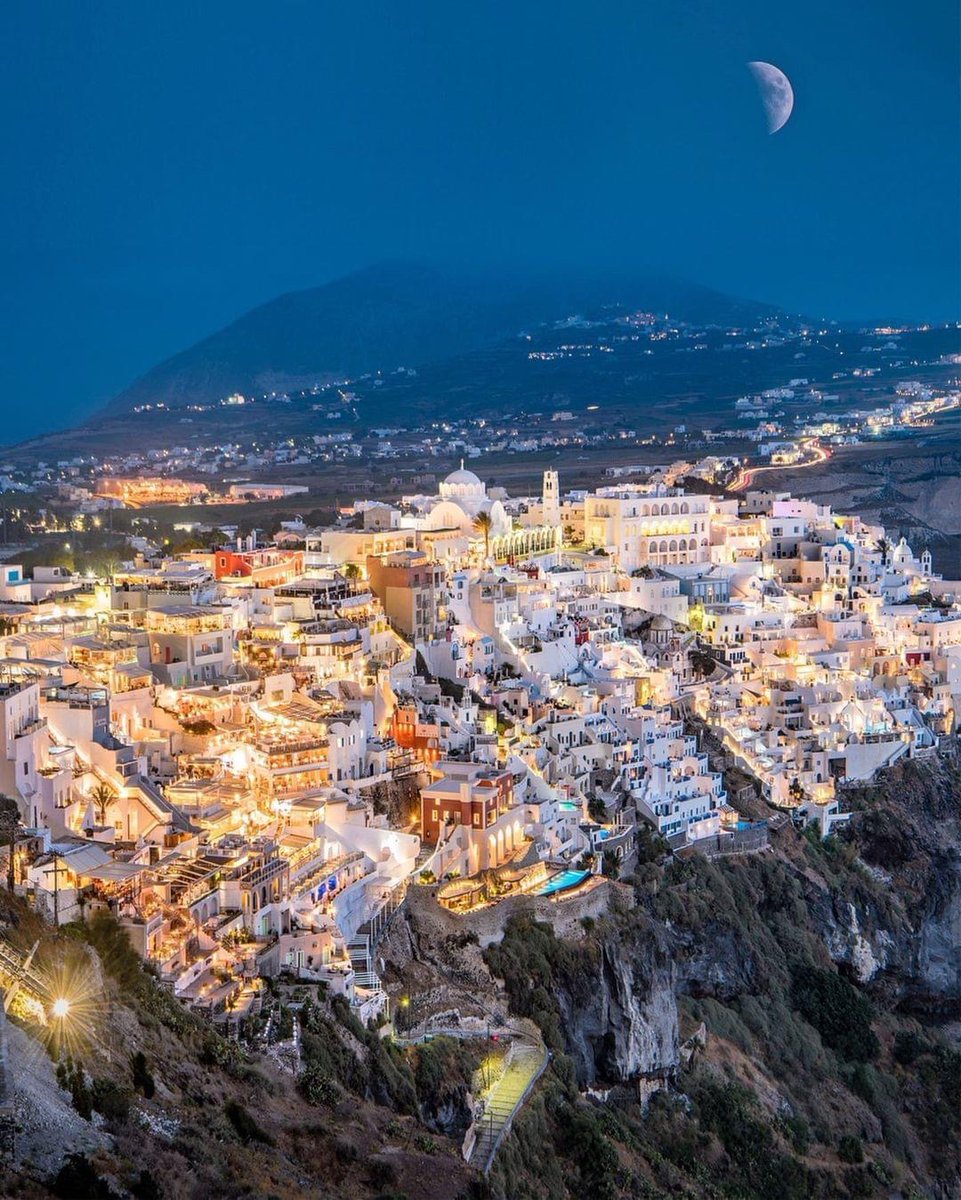 PrettyCitiesX's tweet photo. Thira, Santorini 🇬🇷 https://t.co/S6LfGNBNZC