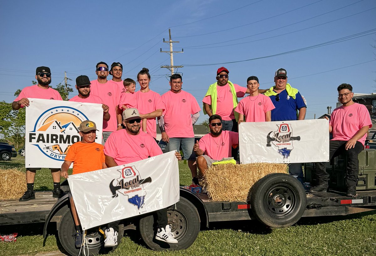 MidAmCarpenters's tweet image. We were well represented at Fairmont City, Illinois’ village parade this past June. Special thanks goes out to hometown Fairmont Drywall, which employs a hardworking crew of our Union Carpenters from #Local662.
#UnionProud