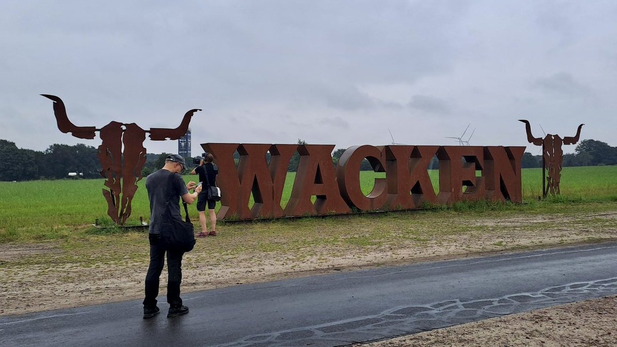 Kim Schmidt tweet media