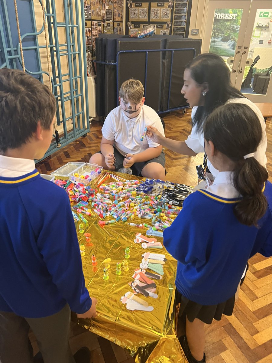 HolySpiritWA9's tweet photo. Thank you to all of our #HolySpiritTeam and #Year6 for helping run our Summer fayre today! We had a wonderful time! 🕊️😀 https://t.co/D2IHTt37mc