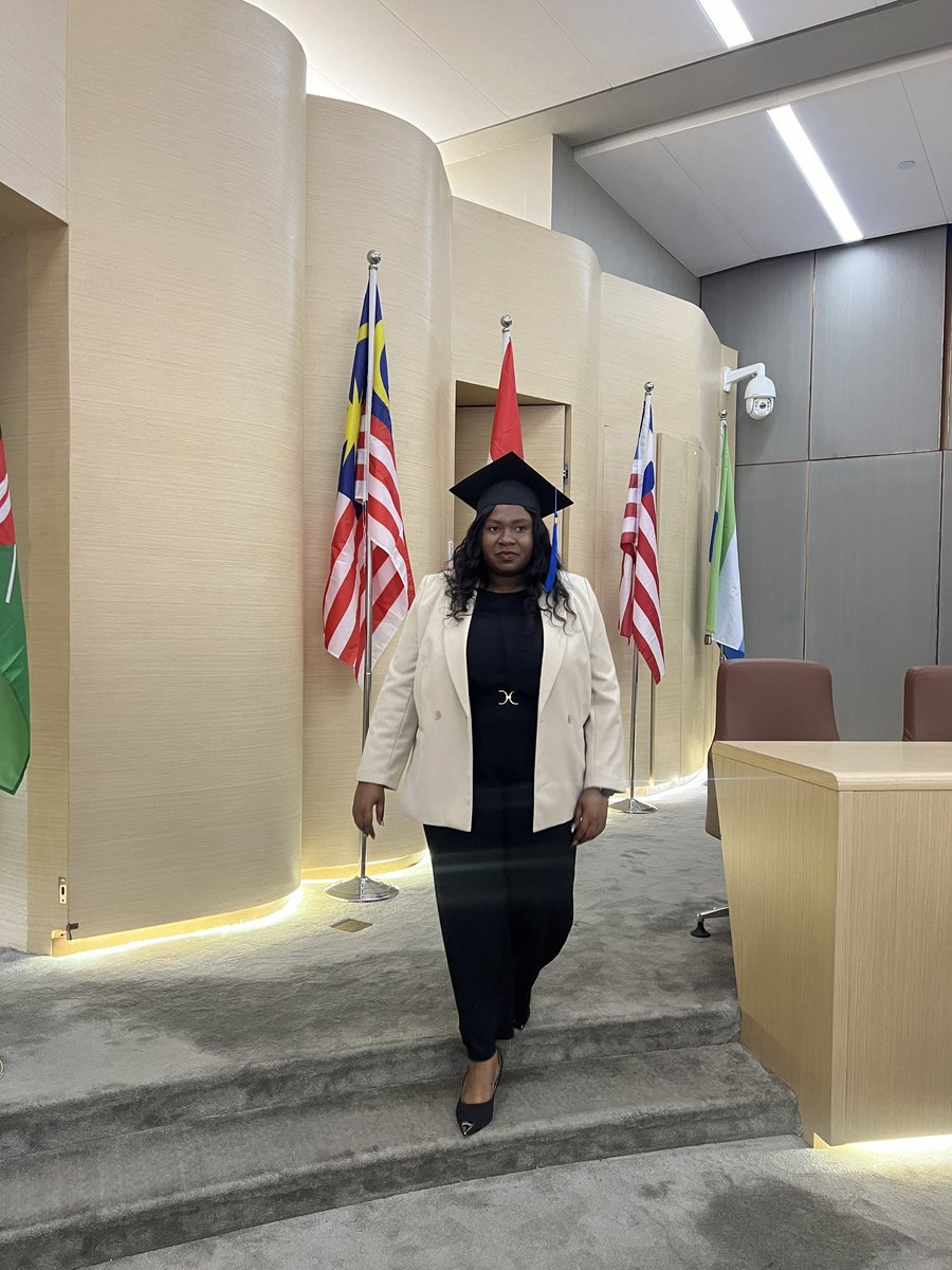 Glory Muva tweet media