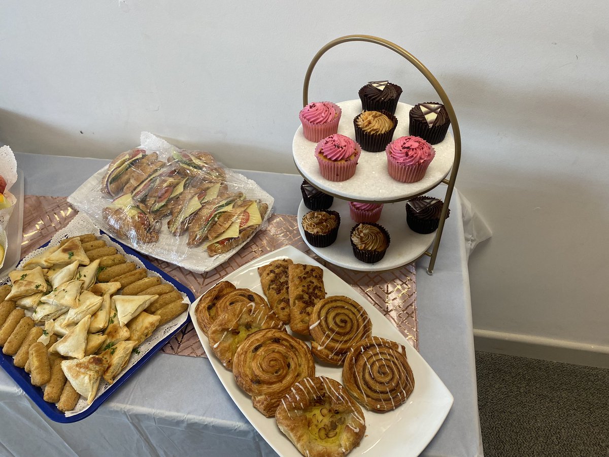 Shazia Shan (@dht_nansen) on Twitter photo A very special day today <a href="/NansenSchool/">Nansen Primary School</a>
Our staff were so proud and honoured to receive their long service awards from <a href="/leightrustb8/">LeighTrust</a> A very special day today <a href="/NansenSchool/">Nansen Primary School</a>
Our staff were so proud and honoured to receive their long service awards from <a href="/leightrustb8/">LeighTrust</a>